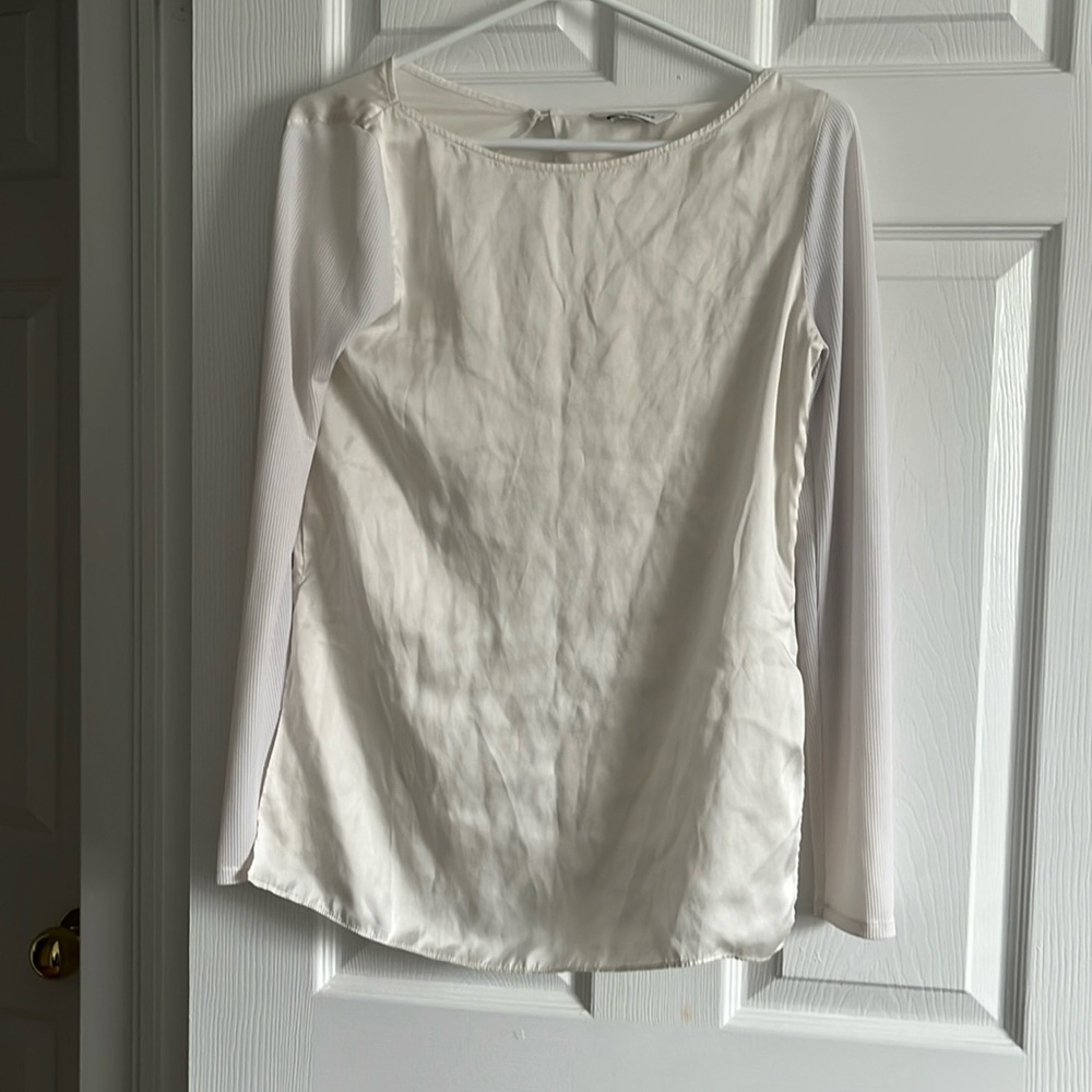 Club Monaco off white full sleeve blouse